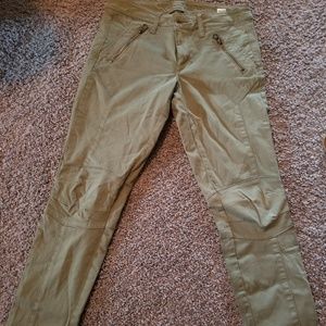 Ameeican eagle skinny jean siZe 2